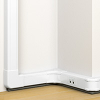[075601] SNAP-ON TRUNKING - 1 COMPARTMENT - 50 X 80 - WITH COVER 45 MM - 2 M - WHITE 